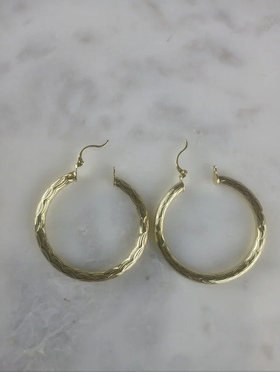 18k Gold Plated Diamond Cut Hoop Earrings - Picture 3 of 3